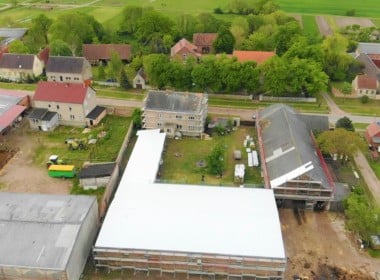 245,58 kWp Photovoltaik Anlage kaufen in Wertlau - Dachfläche-renovieren.jpg