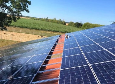 Photovoltaik Anlage 669 kWp Reithalle Wilhelminenhof - Photovoltaik-Investment_SunShine-Energy-8.jpg